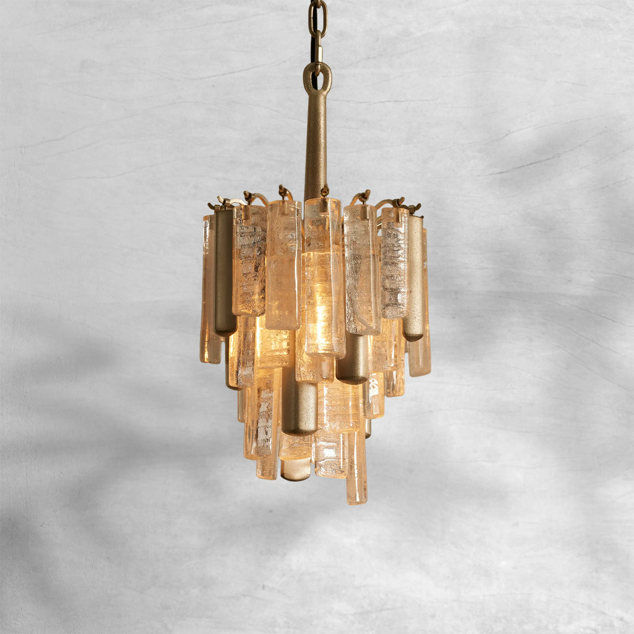 Neve Pendant